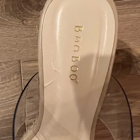 Wedge slide sandal clear heel size 8 - Picture 2 of 2